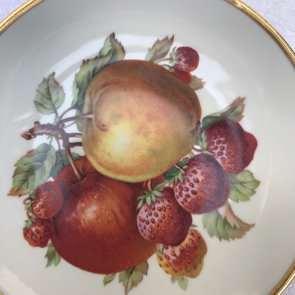 ❤😀Host Pick😀❤Vintage Mitterteic Dessert Plates - Picture 4 of 8